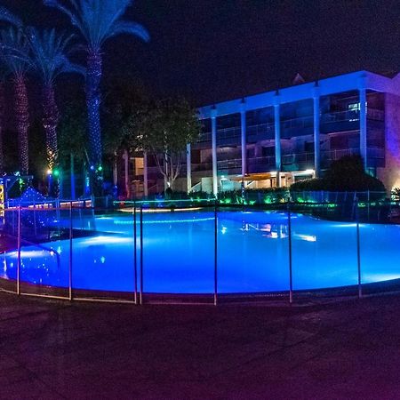 דירת גן פונה לבריכה - Pool Garden View Eilat Apartment Bagian luar foto